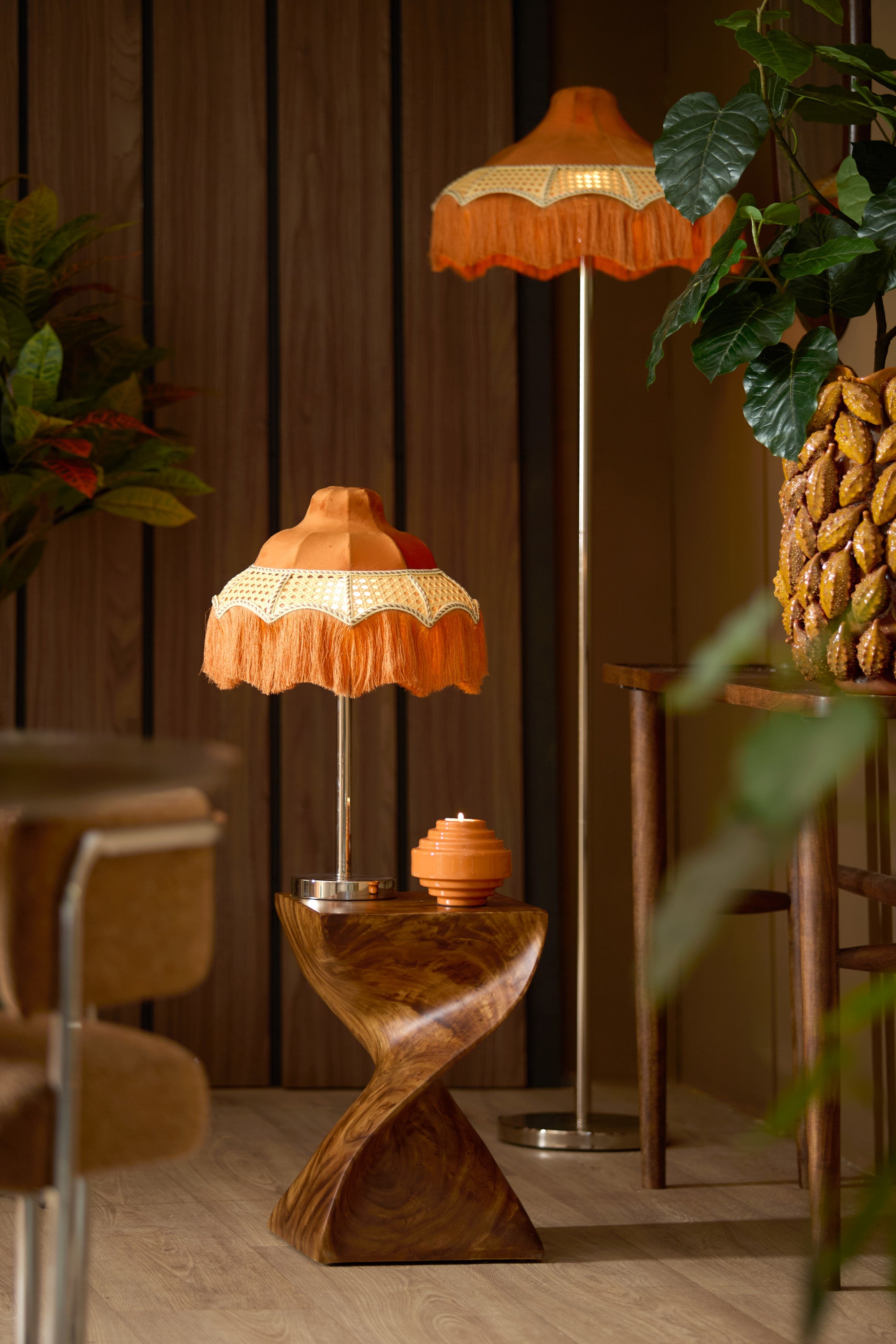 MUHAN fa lerakóasztal 30x30