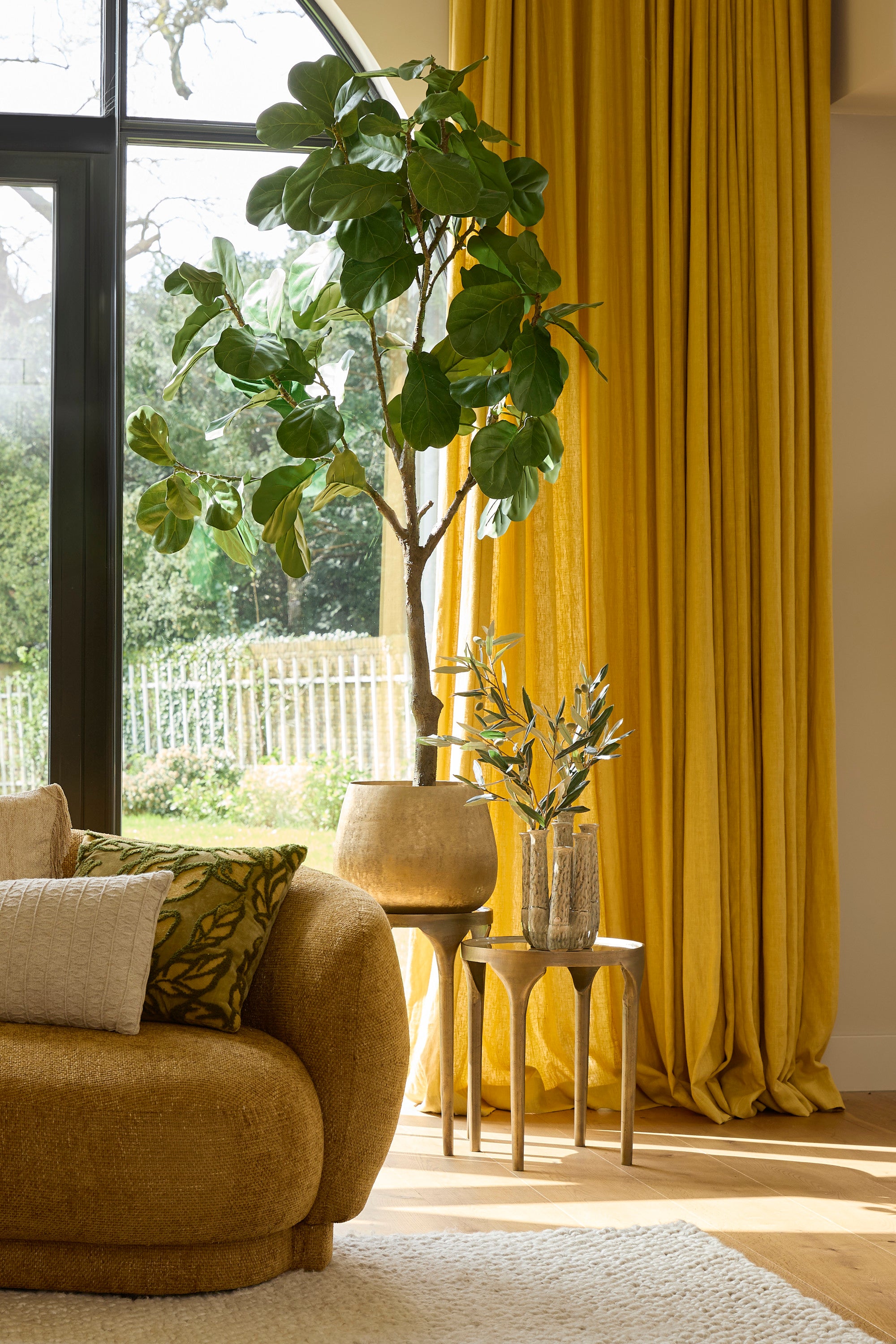 LAPAZ bronz lerakóasztal szett