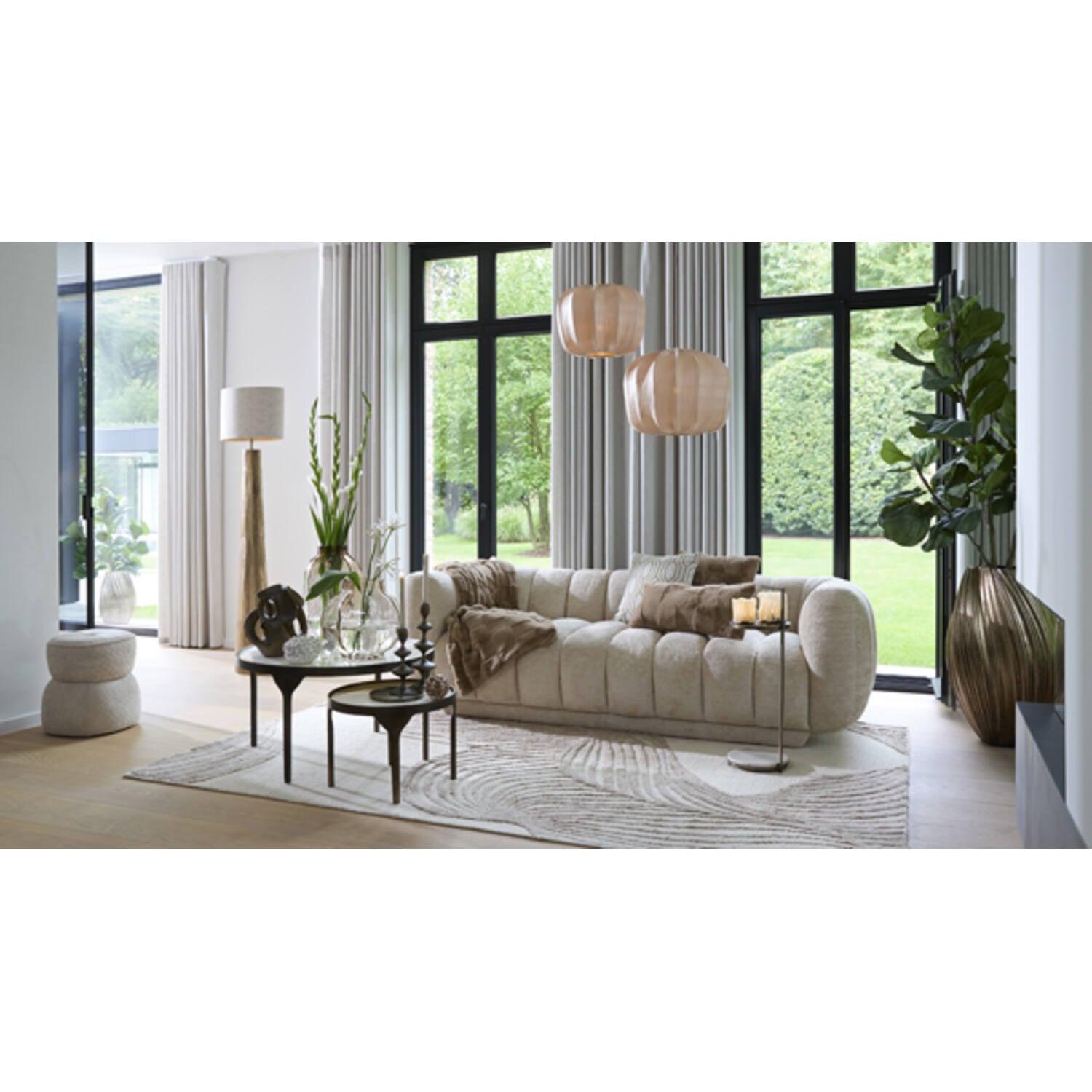 LEYLA puff D40x46