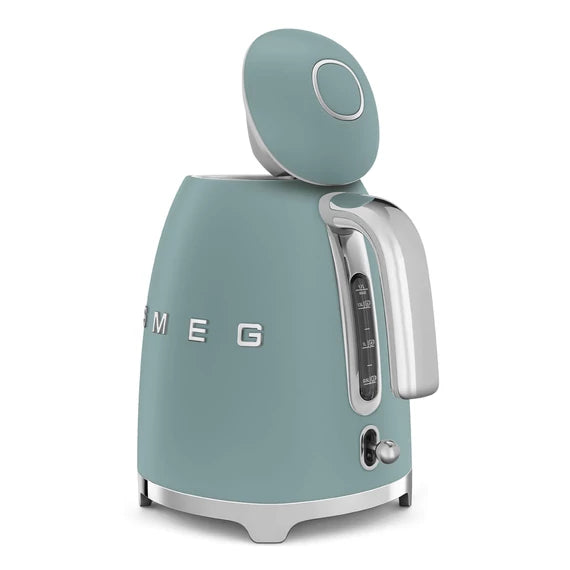 SMEG VÍZFORRALÓ, matt retro design