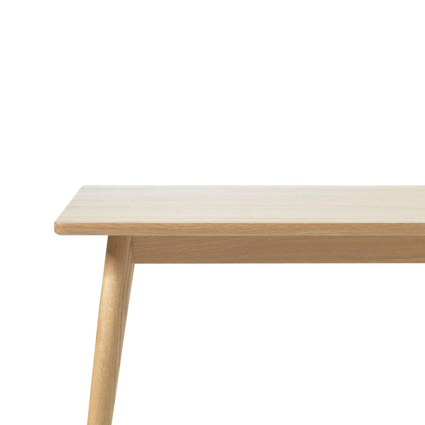 Barrali bővíthető étkezőasztal 150/190
