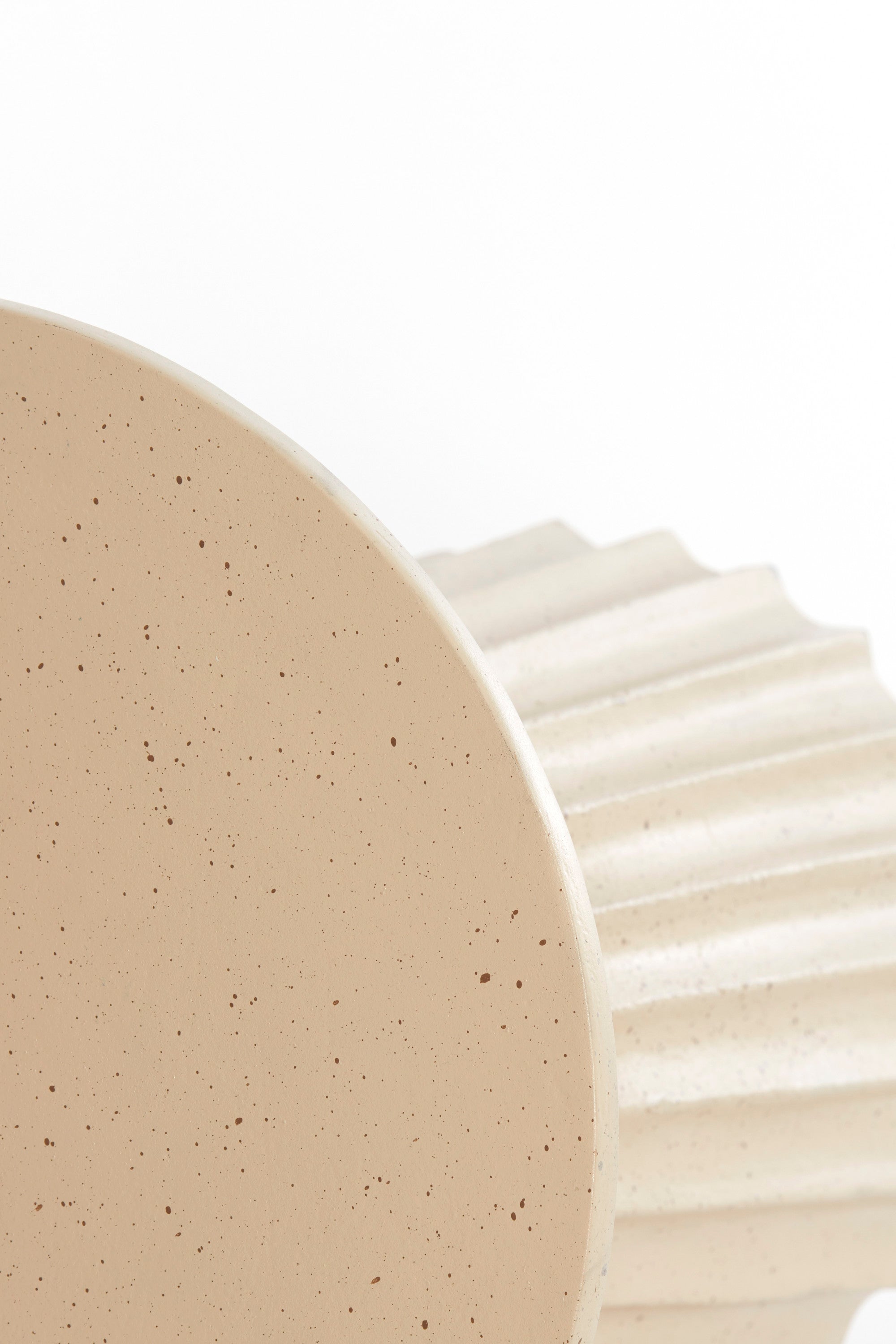 VEGLIA Lerakóasztal Ø45x56