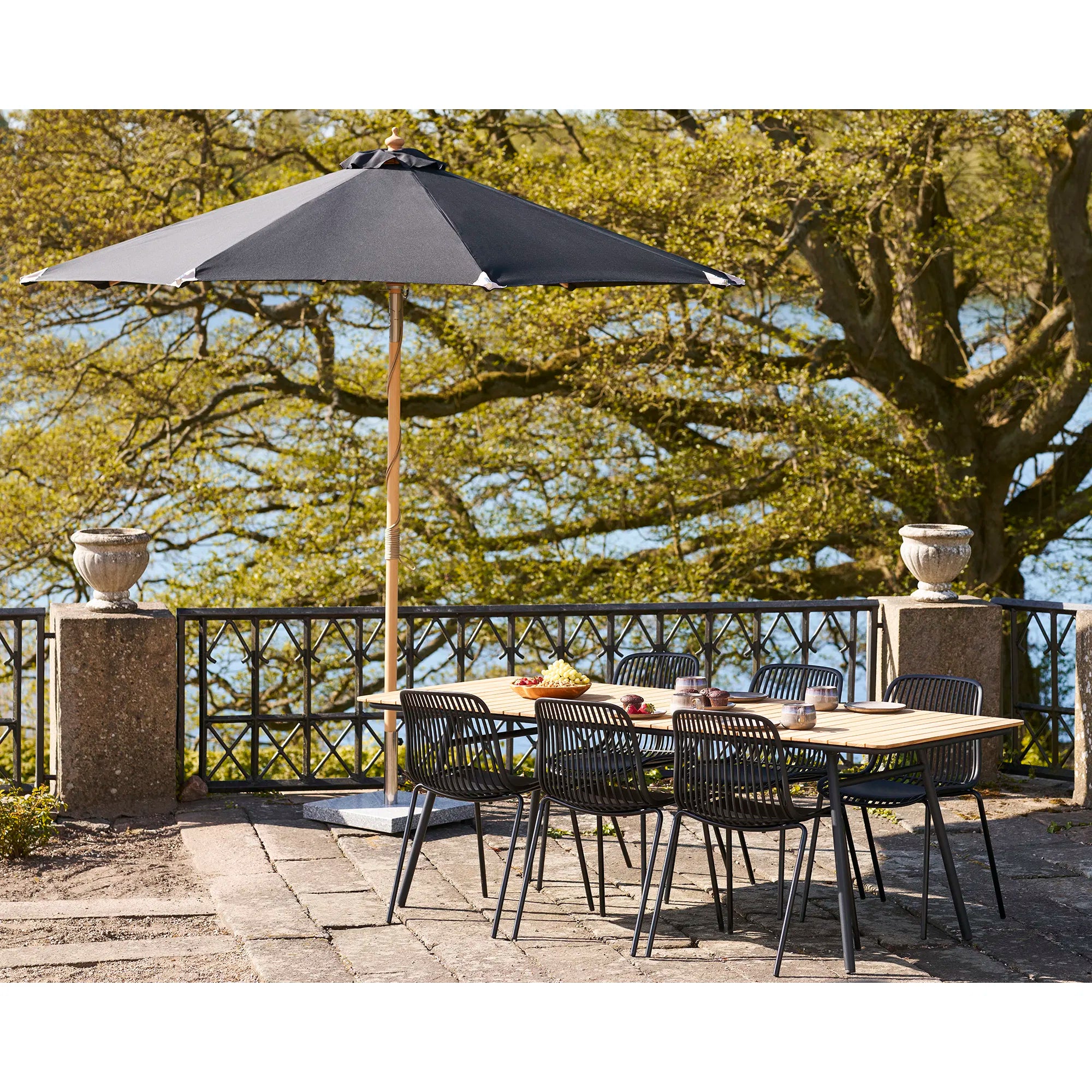 Austin napernyő fekete színben