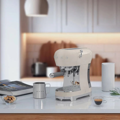 SMEG KAROS KÁVÉFŐZŐ, 50s retro design