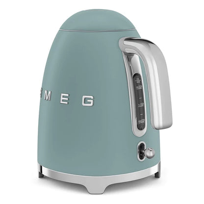 SMEG VÍZFORRALÓ, matt retro design