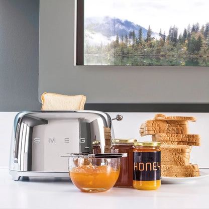 SMEG KENYÉRPIRÍTÓ 2 szeletes, retro design
