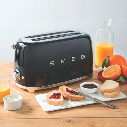 SMEG KENYÉRPIRÍTÓ 4 szeletes, retro design