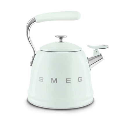 SMEG SÍPOLÓ VÍZFORRALÓ KANNA, retro design
